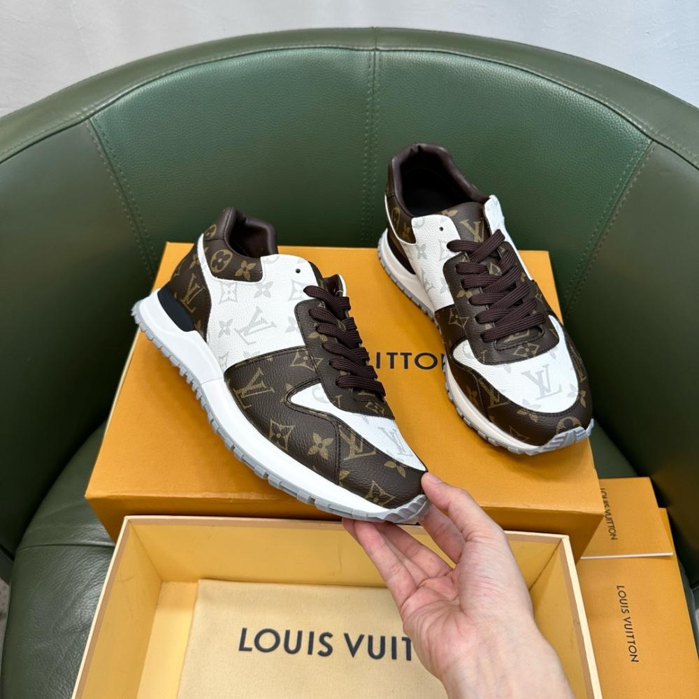 LOUIS VUIITON