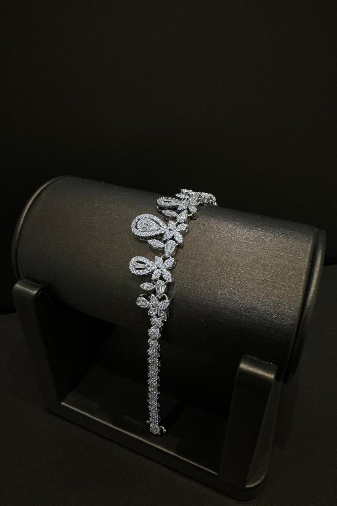 new / طقم بديل الماس 4 قطع فاخر