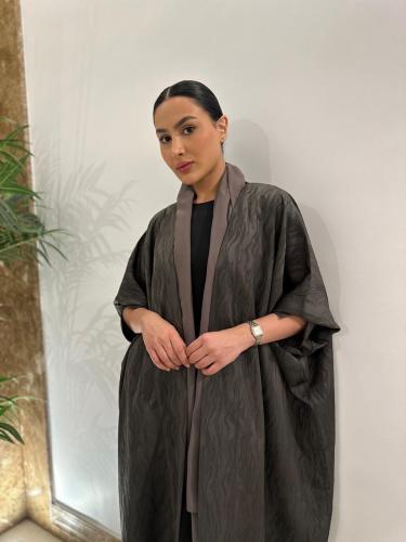 عباية SM WAVY GREY
