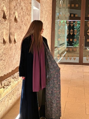 عباية البنفسج