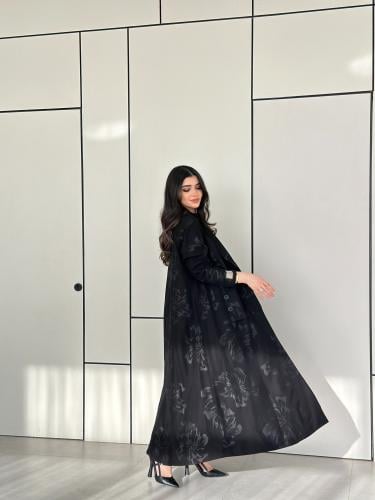 بلايزر أسود مورد