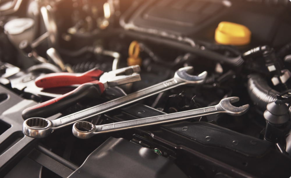 دليل شامل لصيانة مركبتك وضمان أدائها المثالي