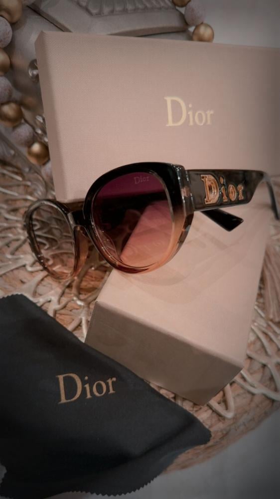 نظارة Dior الفاخرة