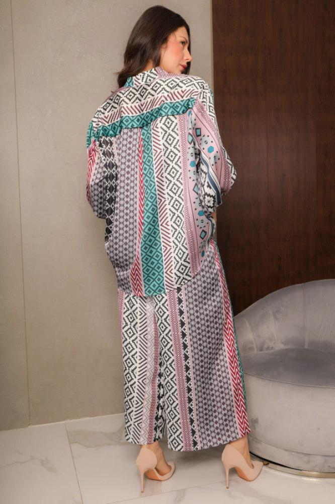 Two-piece printed set, pants and blouse المقاس:(M - 38)