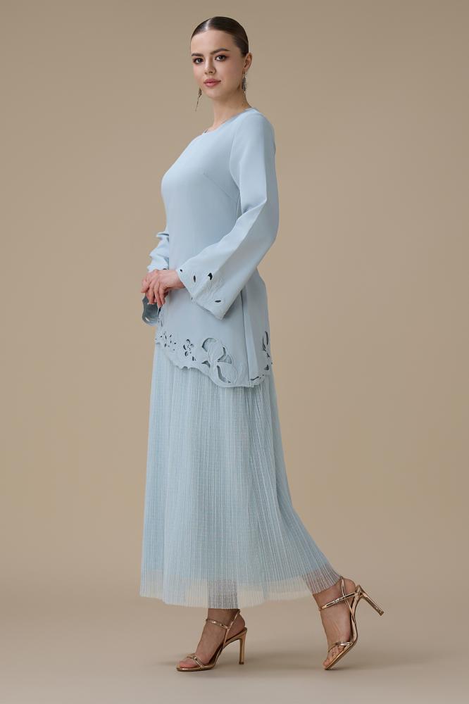 فستان طويل ازرق بطبقتين بتصميم ناعم المقاس:(XXL - 44)