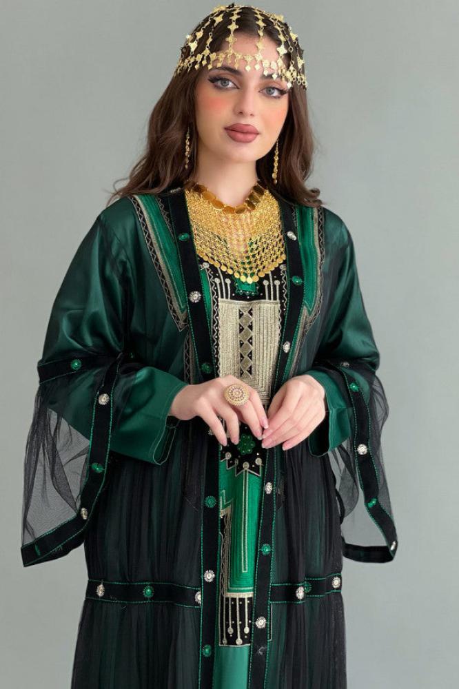 Two-piece traditional embroidered dark green jalabiya المقاس:(M)