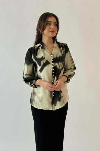 Beige printed button-up shirt المقاس:(XXL - 44)