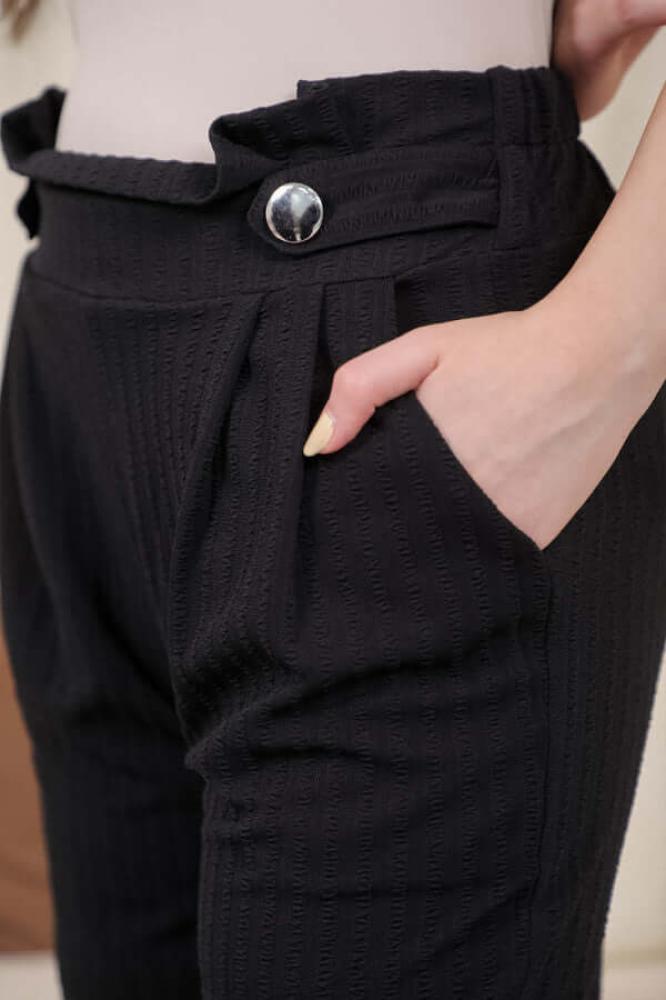 Black high waist button down pants المقاس:(L)