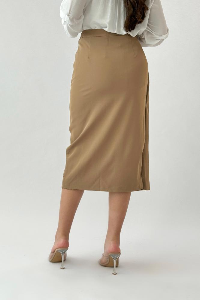 Beige Bazarir Lulu midi skirt المقاس:(L)