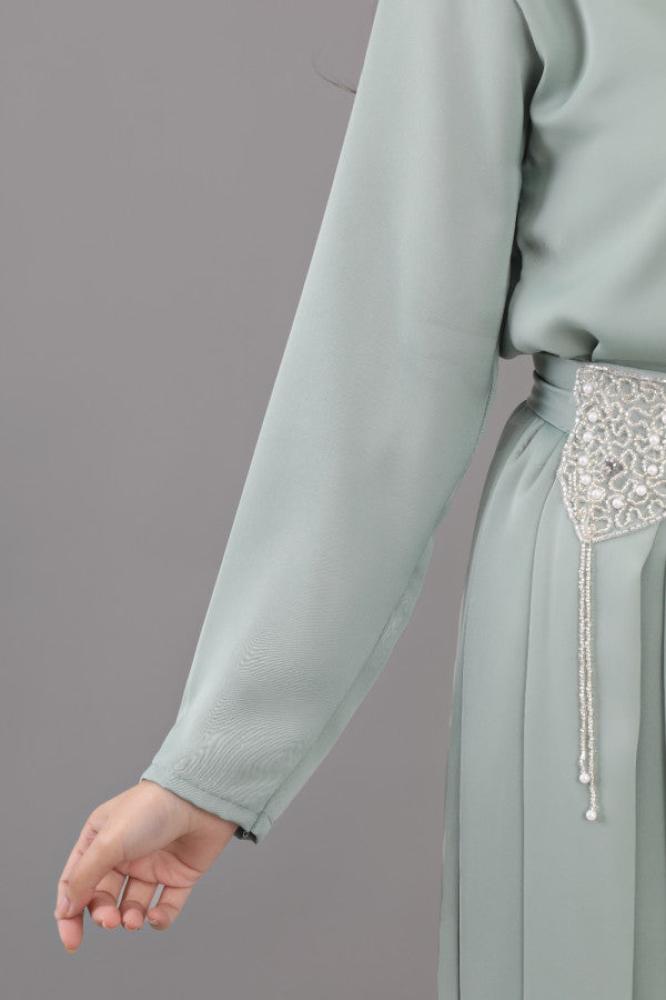 Modern jalabiya with a distinctive design, embroidered with beads and pearls, Tiffany color المقاس:(L)
