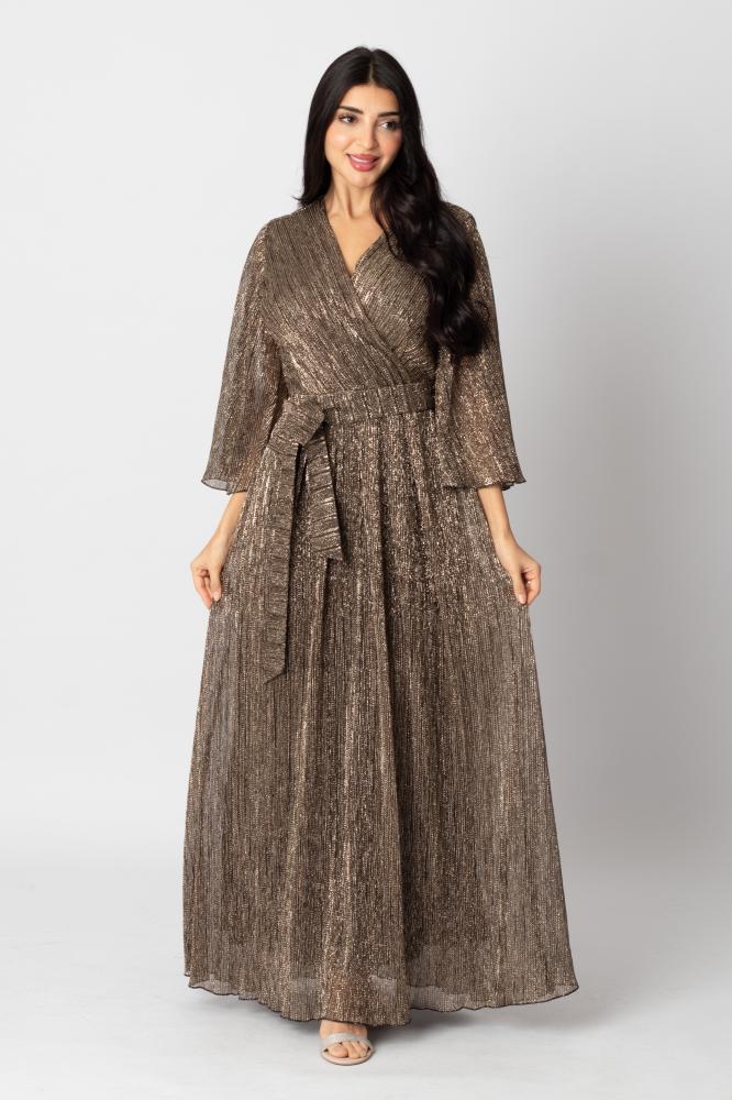 Long pleated dress with gold sequins المقاس:(XXL - 44)