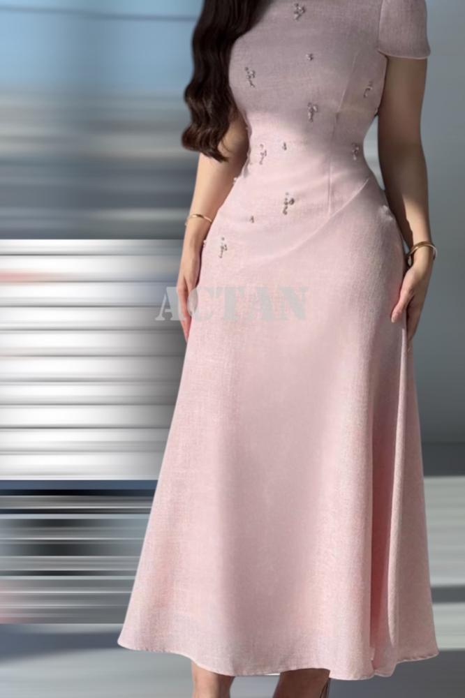 Pink Pearl Embellished Linen Maxi Dress المقاس:(L - 40)