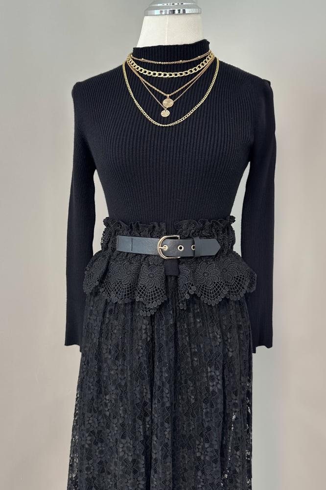 Lace Sweater Midi Dress المقاس:(L - 40)