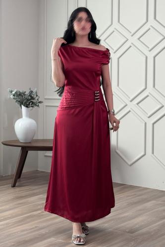 Burgundy one-shoulder draped dress المقاس:(S - 36)