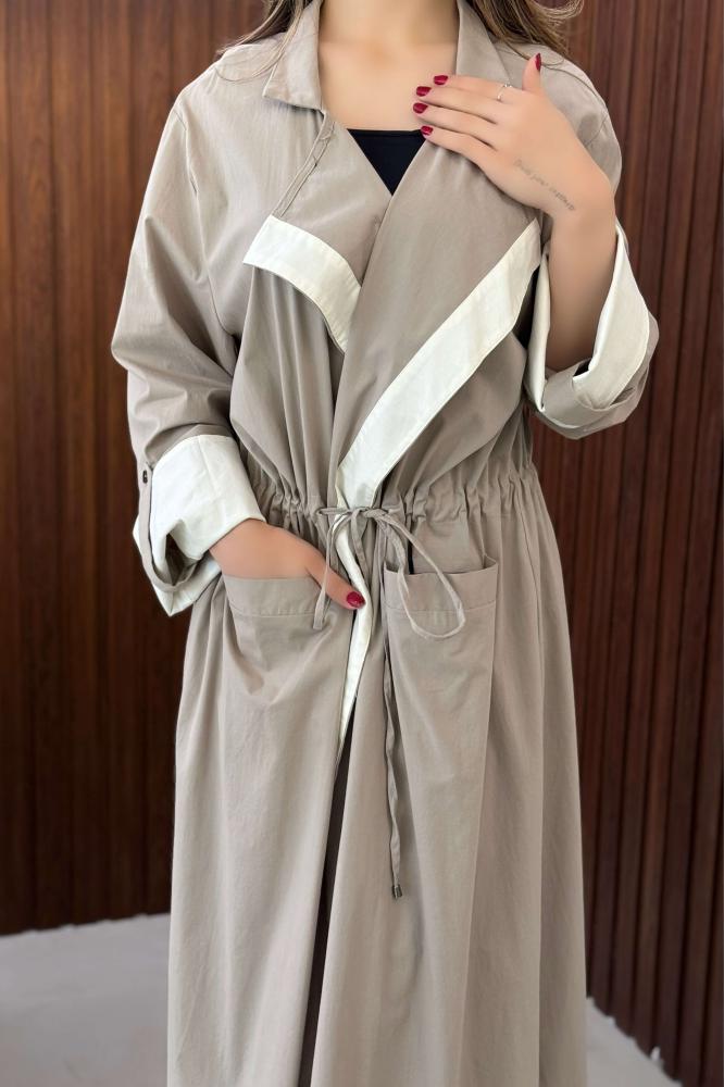 Beige Abaya with a folded collar and a tie at the waist المقاس:(58)