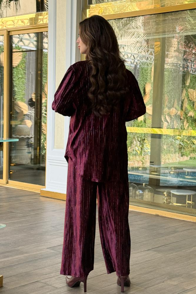 Velvet set, pants and shirt decorated with silver stripes المقاس:(M - 38)