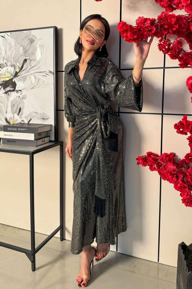 Black Tasseled Shiny Maxi Wrap Dress المقاس:(S)