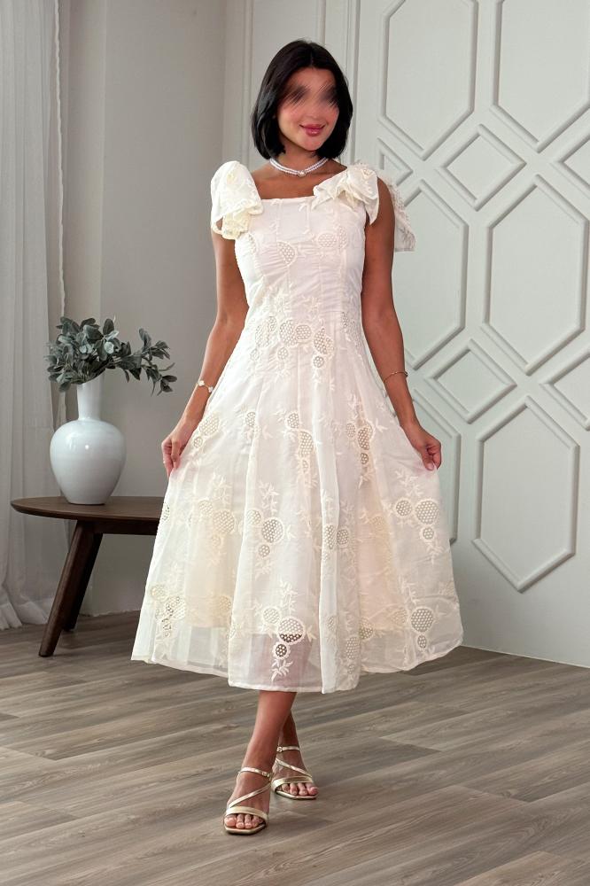 Beige midi dress with dropped shoulders and bow at the back المقاس:(L - 40)