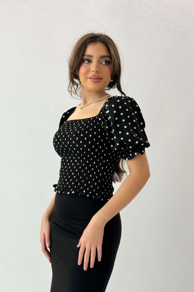 Black polka dot print ruffle effect blouse المقاس:(M)
