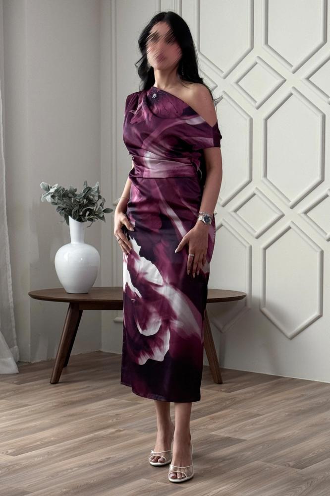 One-shoulder floral print midi dress المقاس:(M - 38)