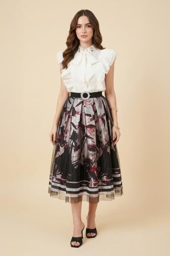 Beige Crystal Embellished Blouse and Skirt Set المقاس:(XL - 42)