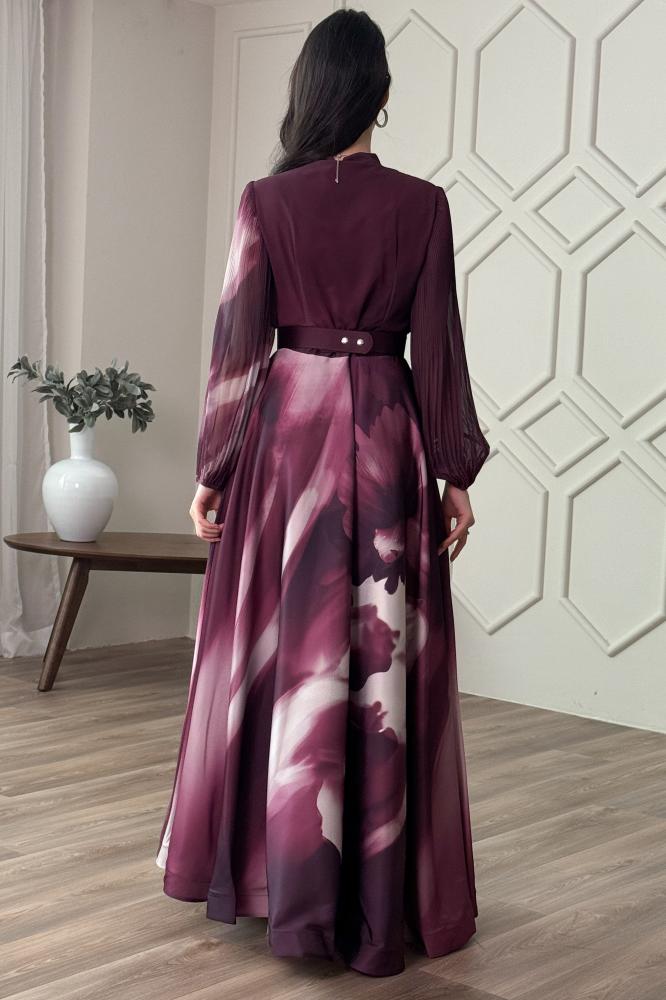 Purple floral print pleated maxi dress المقاس:(L - 40)