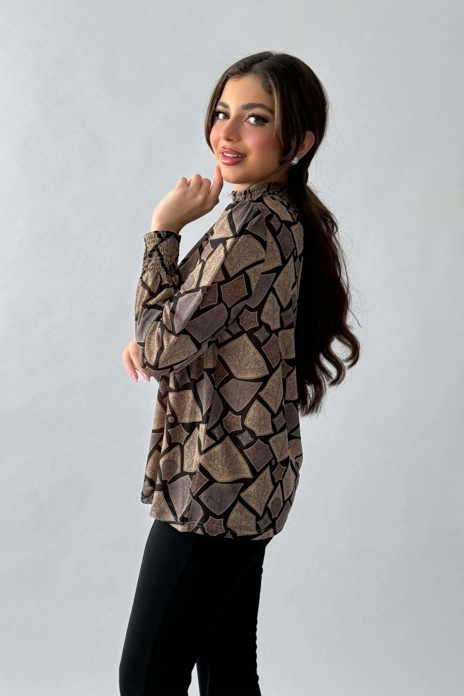 High neck tulle blouse المقاس:(XXL - 44)