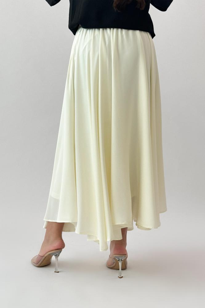 Satin cloche skirt, sugar color المقاس:(S)