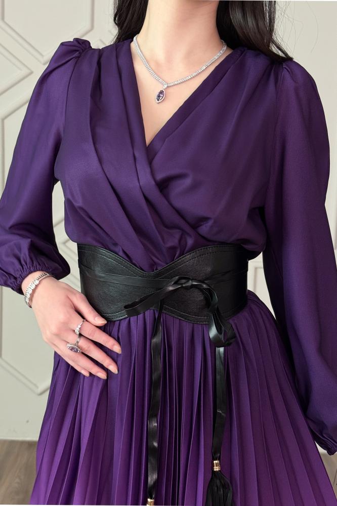 Purple pleated wavy dress with belt المقاس:(L)
