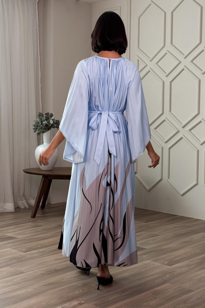 Pleated crepe midi dress المقاس:(Free Size)