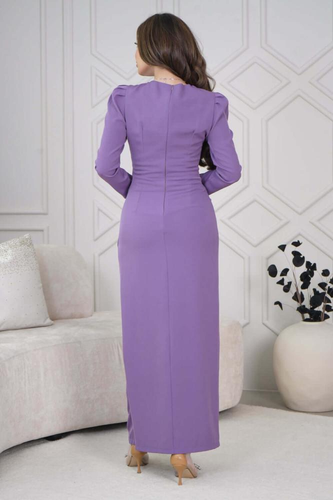 Draped maxi dress with a slim fit and decorated with beads in mauve المقاس:(L - 40)