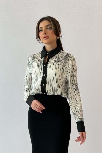 Floral print shirt with wide sleeves المقاس:(L - 40)