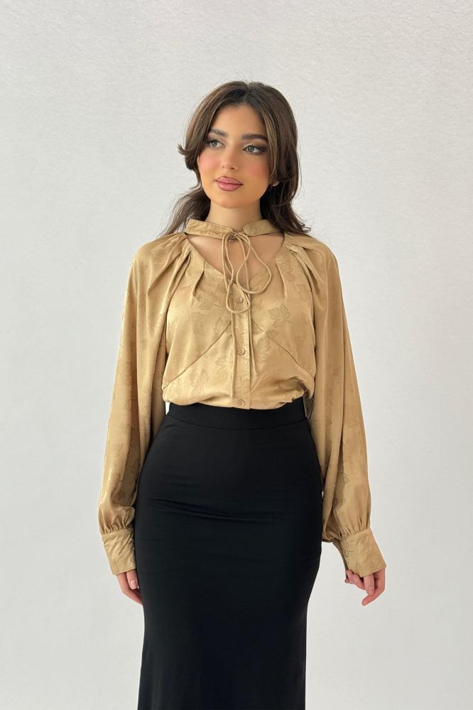 Beige Leaf Print Tie Neck Blouse المقاس:(M)