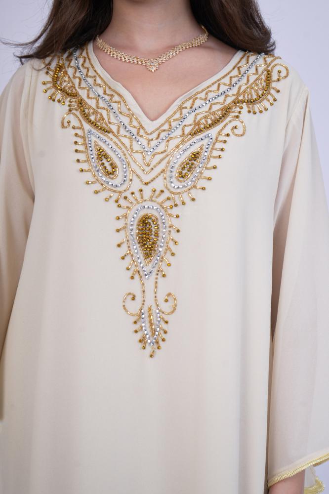 Maxi jalabiya with a collar decorated with stones المقاس:(L)