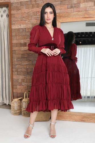 Solid color dress with non-contrasting layers in burgundy المقاس:(L - 40)