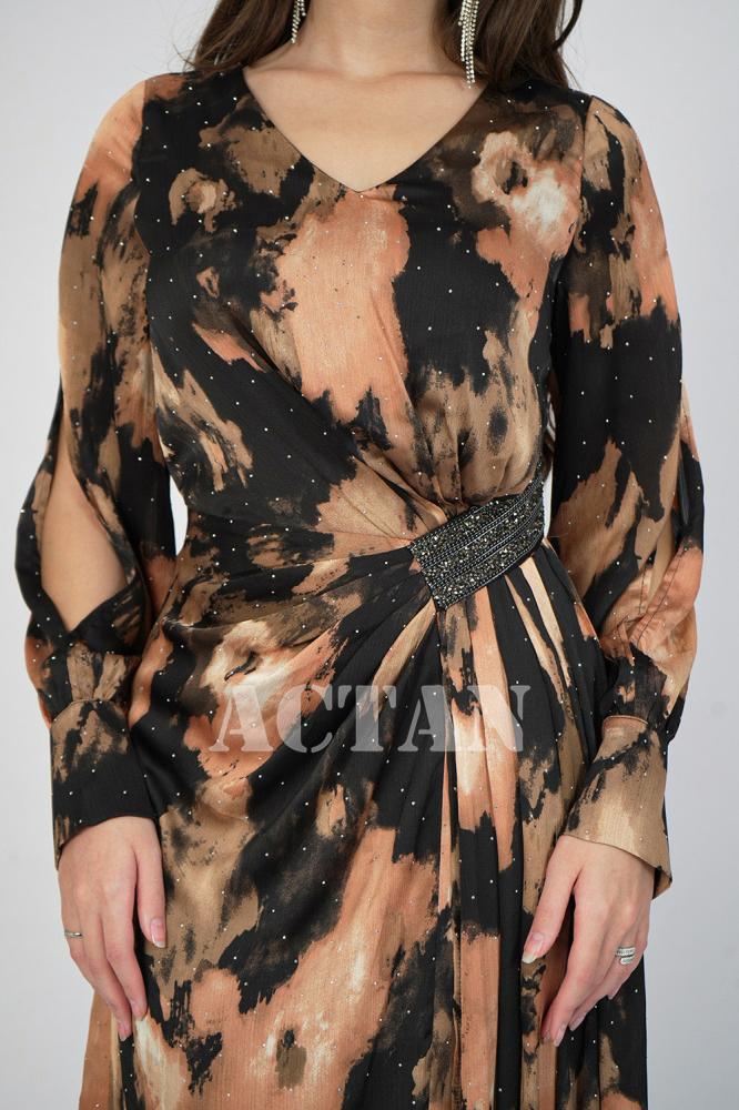 Side pleated maxi dress المقاس:(XL - 42)