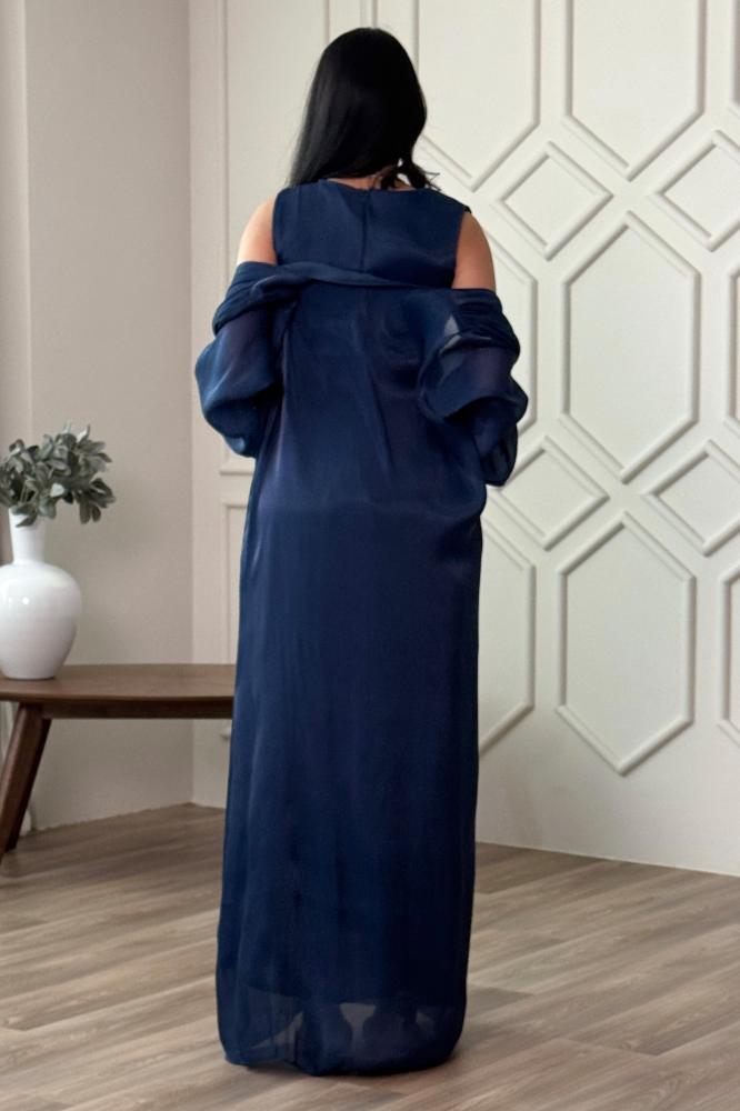 Navy blue pleated two-piece dress and cape المقاس:(M)