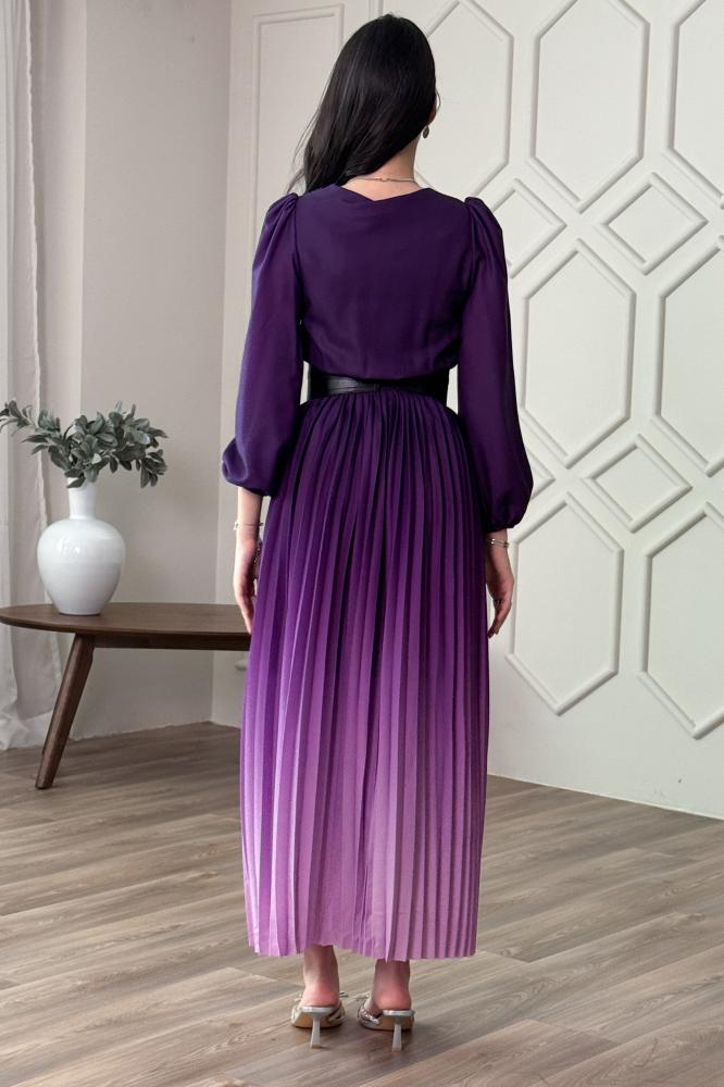 Purple pleated wavy dress with belt المقاس:(L)