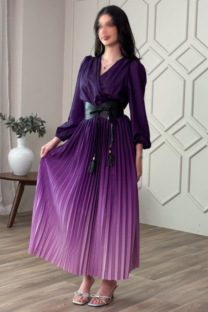 Purple pleated wavy dress with belt المقاس:(L)