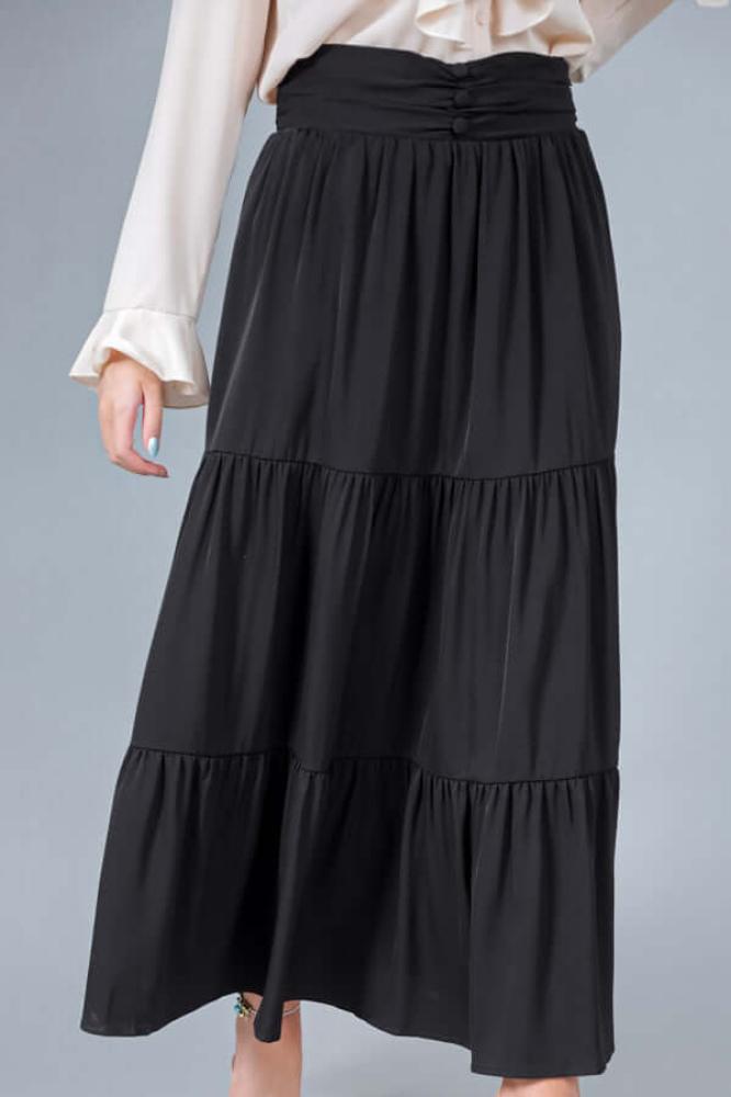 Plain pleated skirt المقاس:(L)