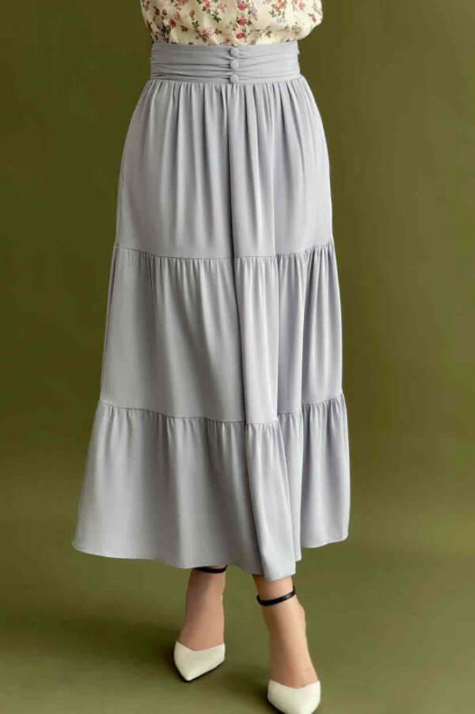 Plain pleated skirt المقاس:(L)