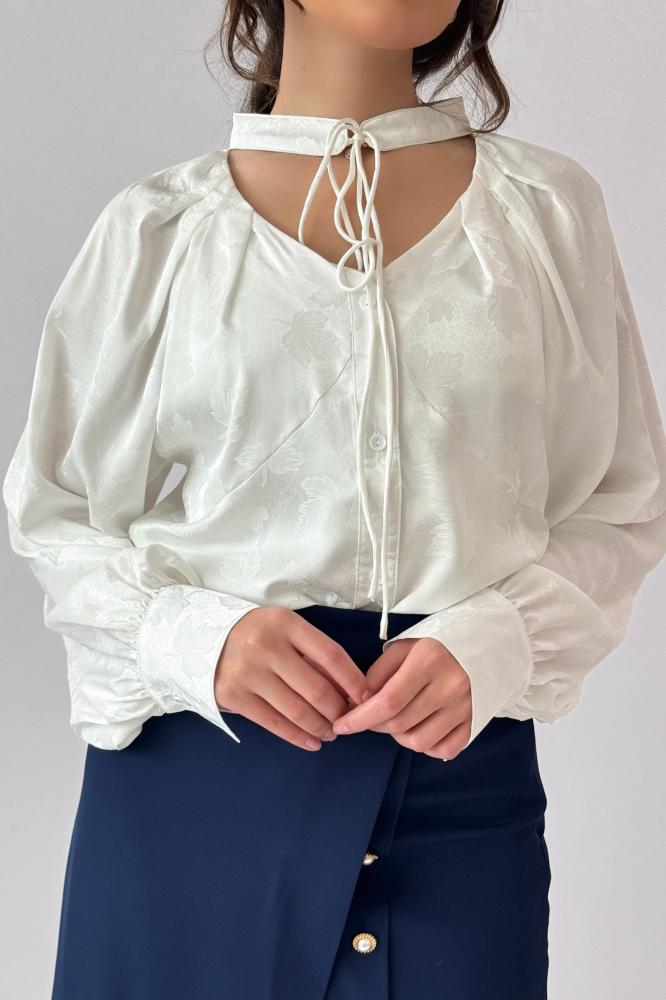 Sugar Leaf Print Tie Neck Blouse المقاس:(M)