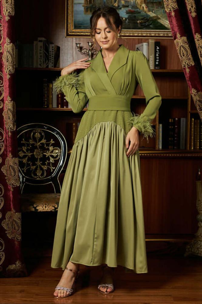Green split-design cloche dress المقاس:(M)