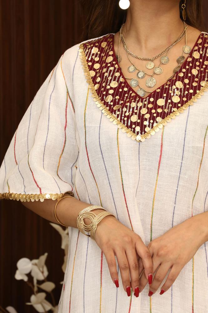Striped midi jalabiya with gold detailing المقاس:(L)