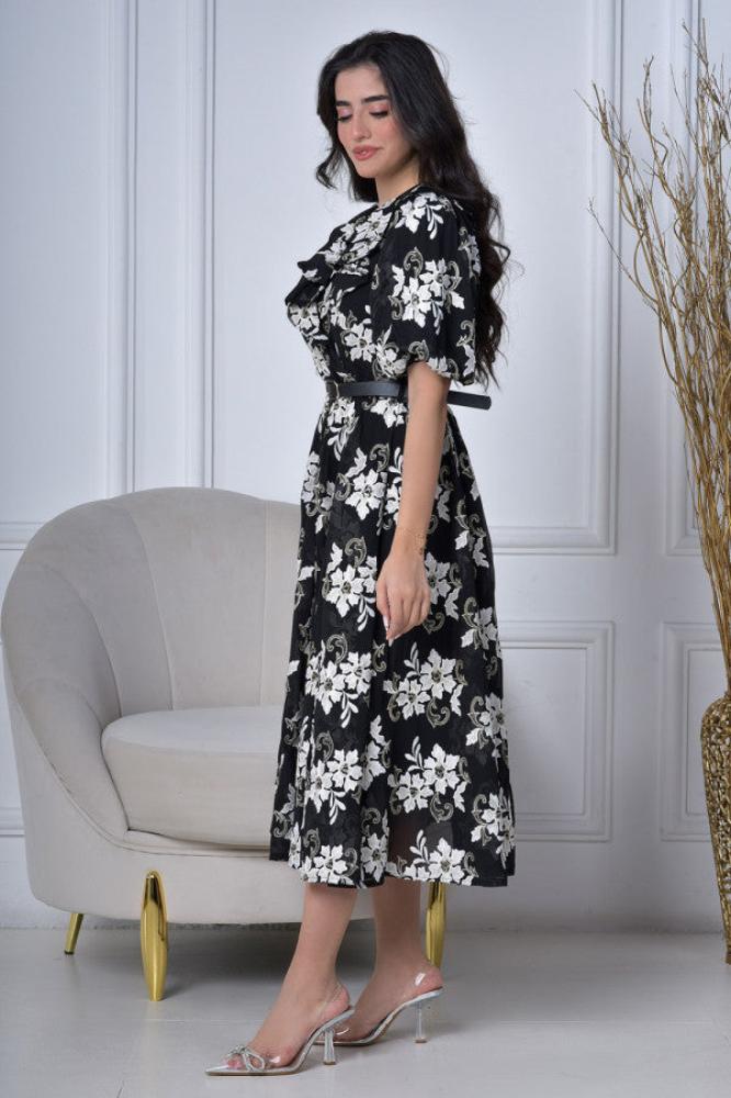 Black embroidered floral cloche dress المقاس:(M)