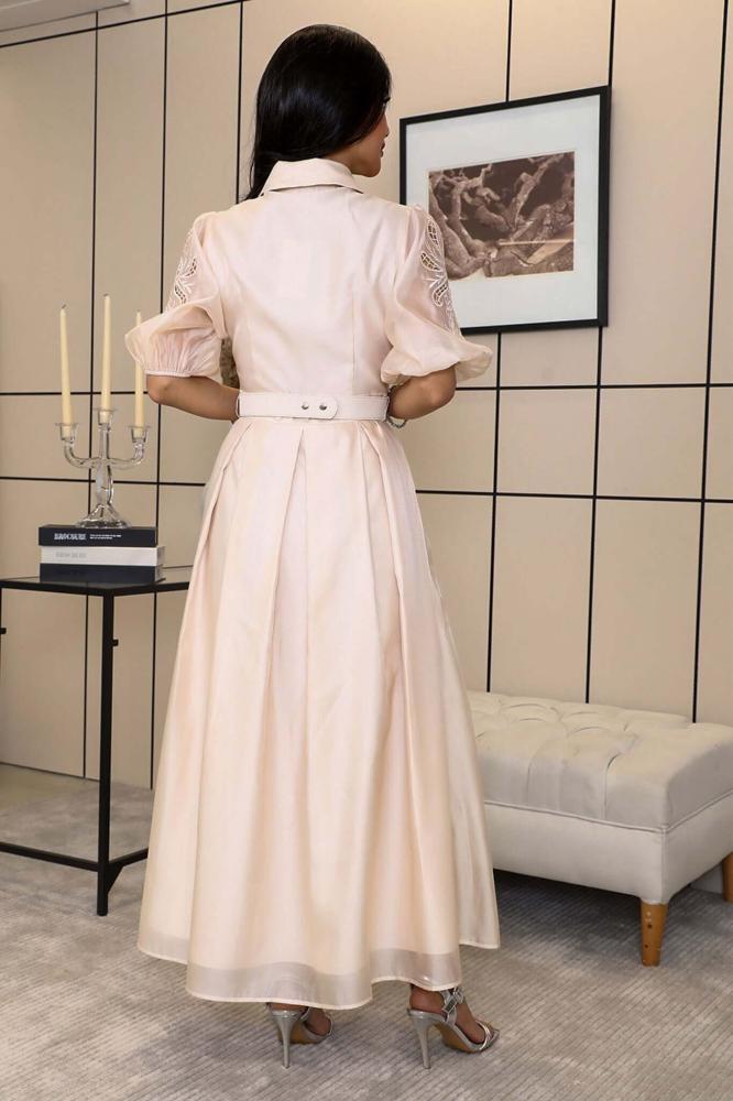Beige puff sleeve maxi dress المقاس:(M - 38)