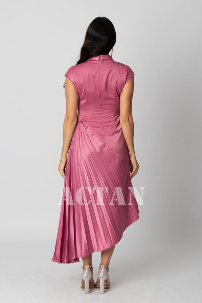 Pink pleated satin midi dress المقاس:(L - 40)
