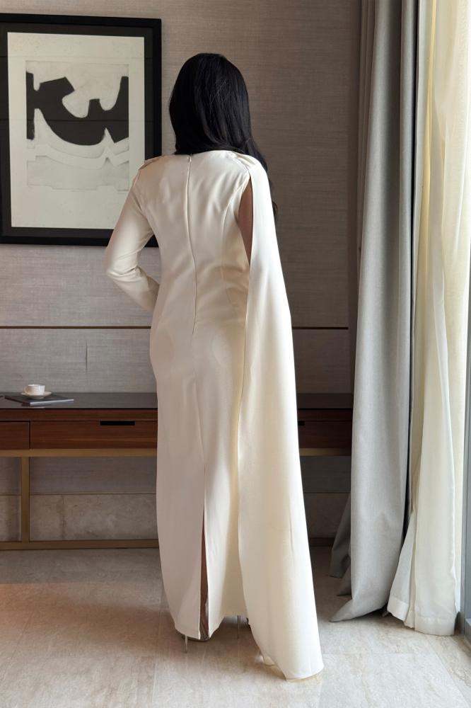 Light beige English embroidery cape maxi dress المقاس:(M - 38)
