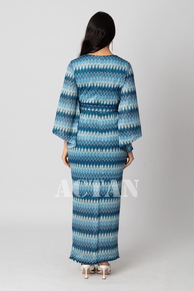 Crochet maxi dress المقاس:(M - 38)