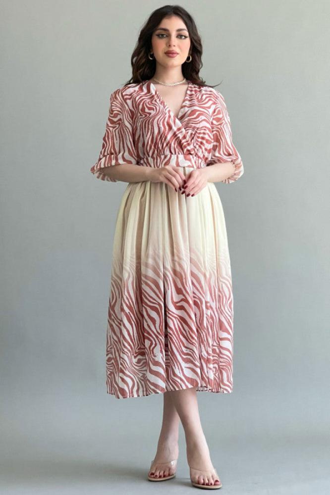 Brick-colored wavy chiffon dress المقاس:(M)